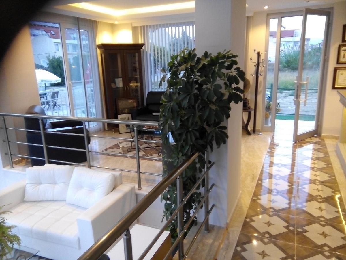 Otel Dolunaydın Side